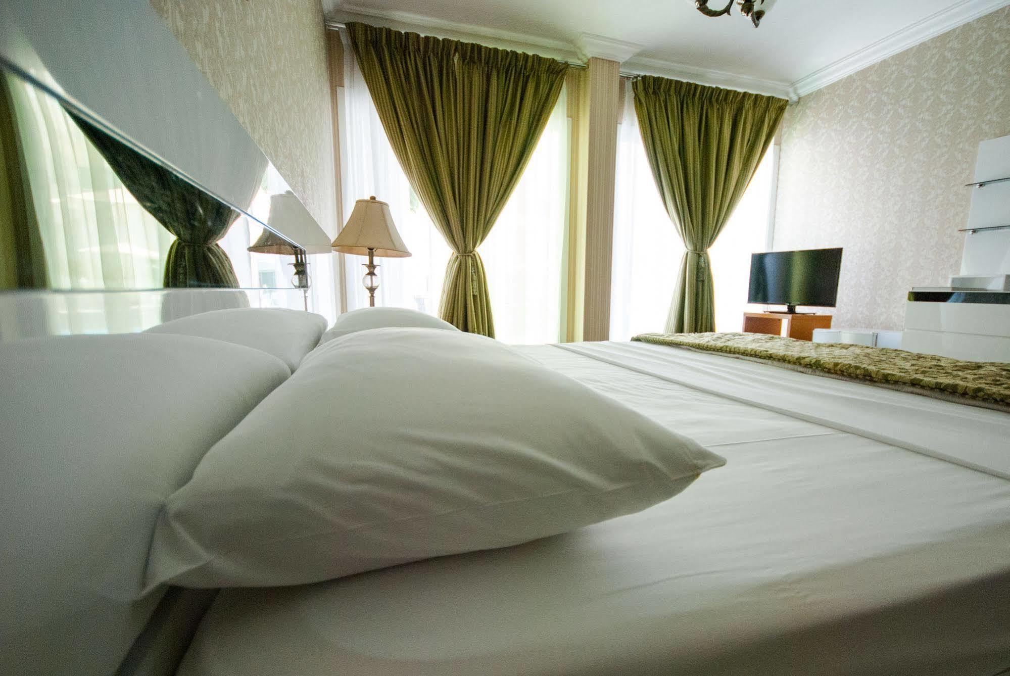 Al Khalidiah Resort Sharjah Luaran gambar