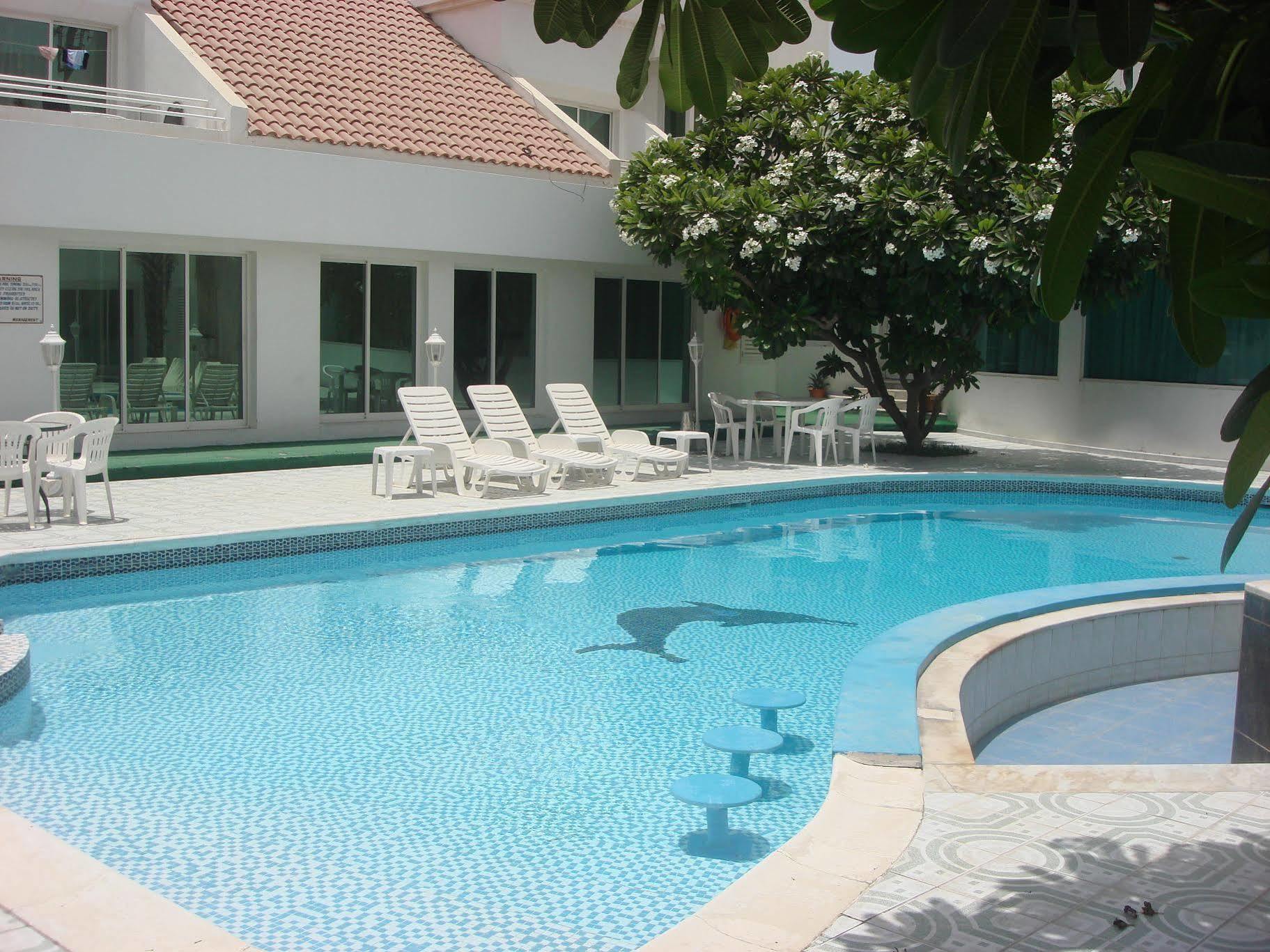 Al Khalidiah Resort Sharjah Luaran gambar